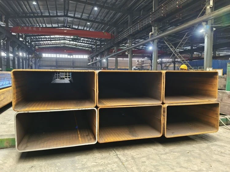 HOT FORMED SQUARE HOLLOW SECTIONS